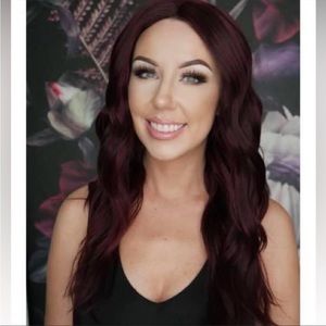 Chelsey Smith Cosmetics Nadia Pretty Pomp